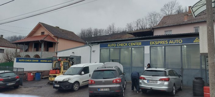 Ekspres auto centar M